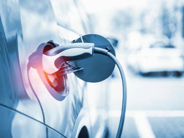 Korzyści z używania samochodów ekologicznych: Jak zmniejszyć swój ślad węglowy